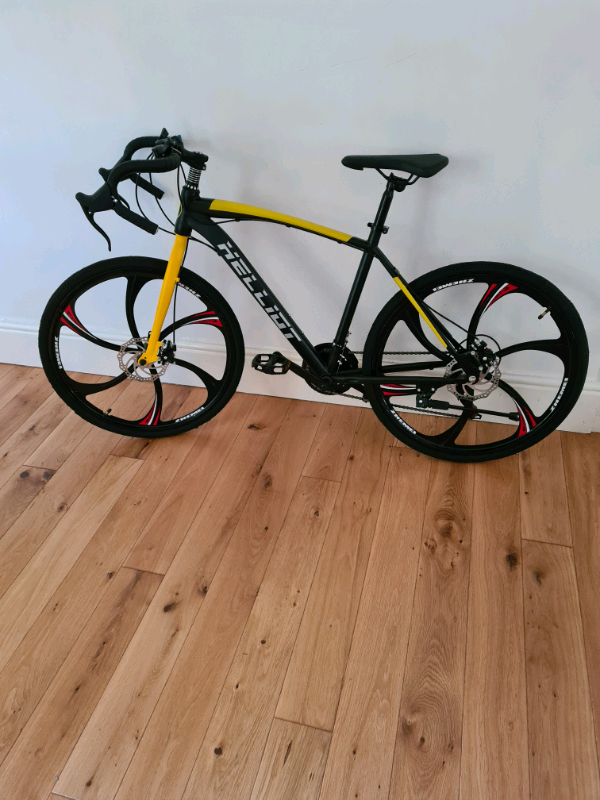 helliot bikes delivery